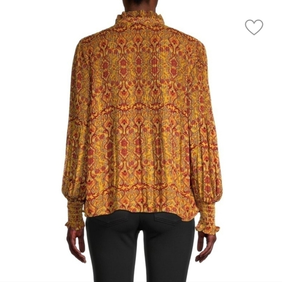 Max Studio Pleated Bishop-Sleeve Blouse - Picture 2 of 13